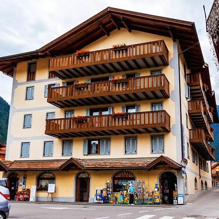 Appartamenti Vidi Pinzolo Exterior foto