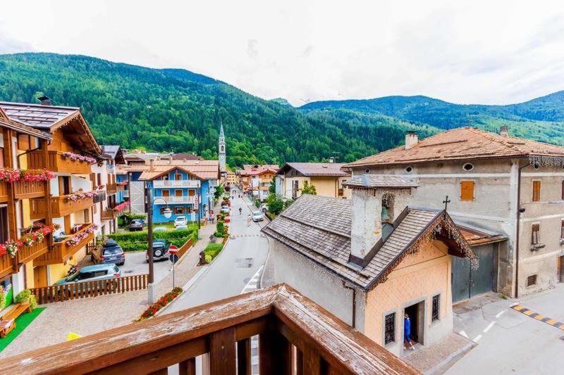 Appartamenti Vidi Pinzolo Exterior foto
